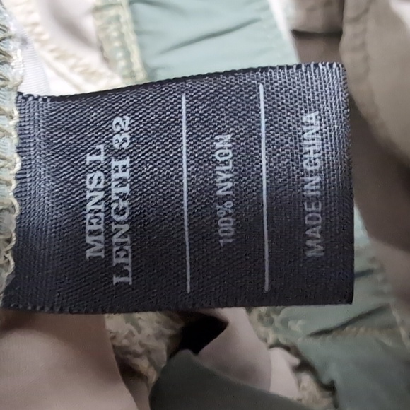 REI Hiking Cargo Pants Large x 32" Convertible Tan Belted Nylon UAP 50+ - Picture 2 of 11